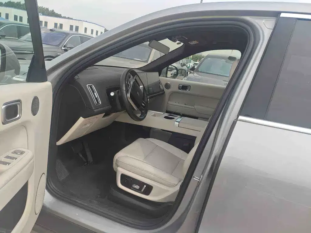 Li Auto L9 2024 из CN, фото 3