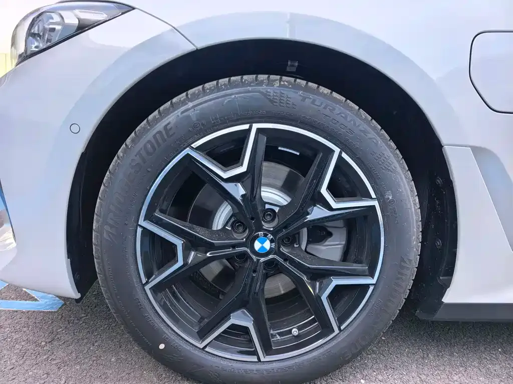 BMW i3 — фото 4