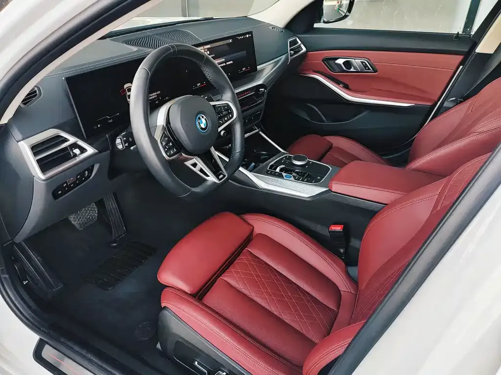 BMW i3 — фото 7