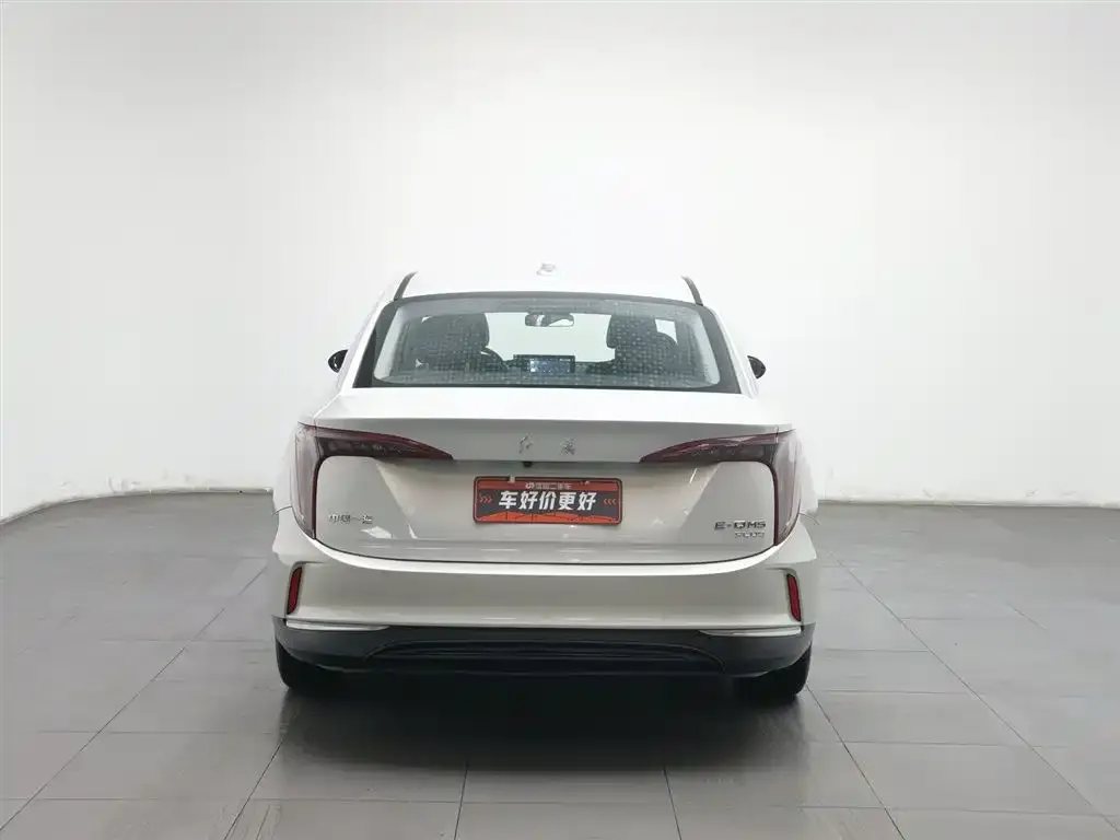 Hongqi E-QM5 2023 из CN, фото 4