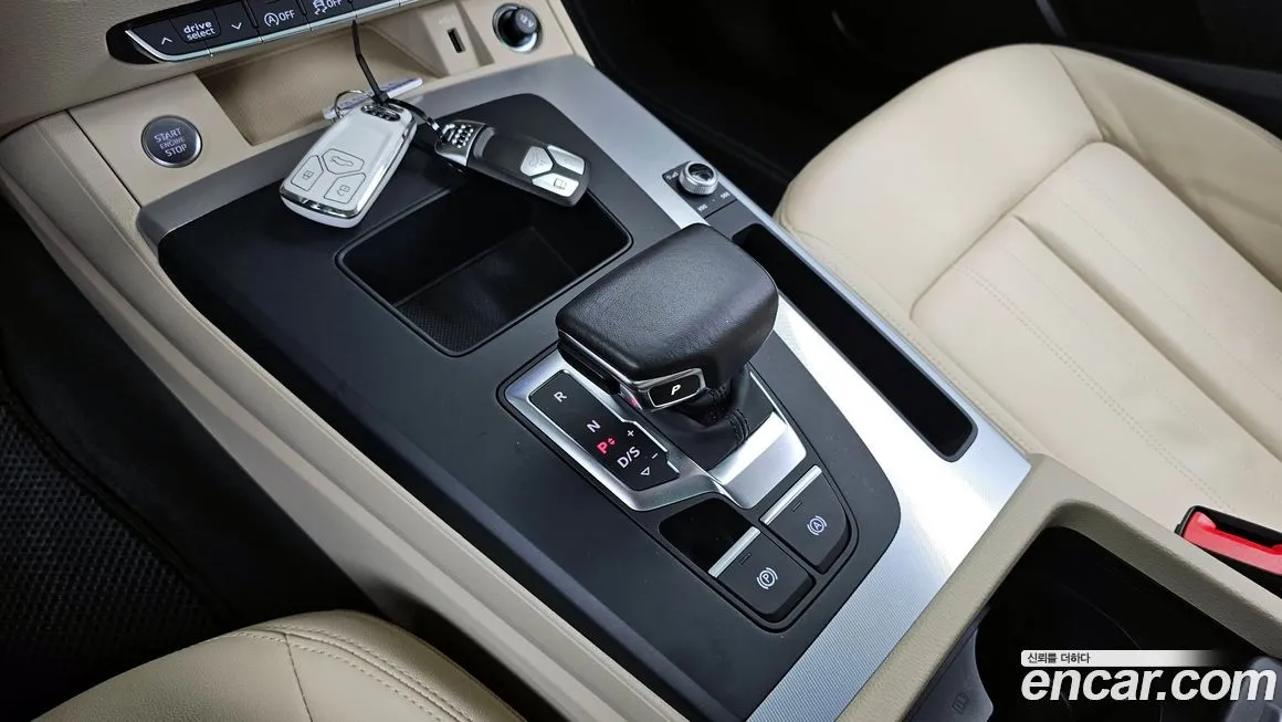 Audi Q5 2023 из KR, фото 9