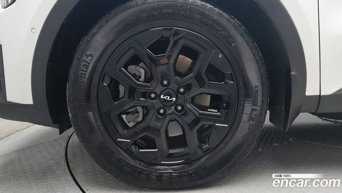 Kia Sorento — фото 5