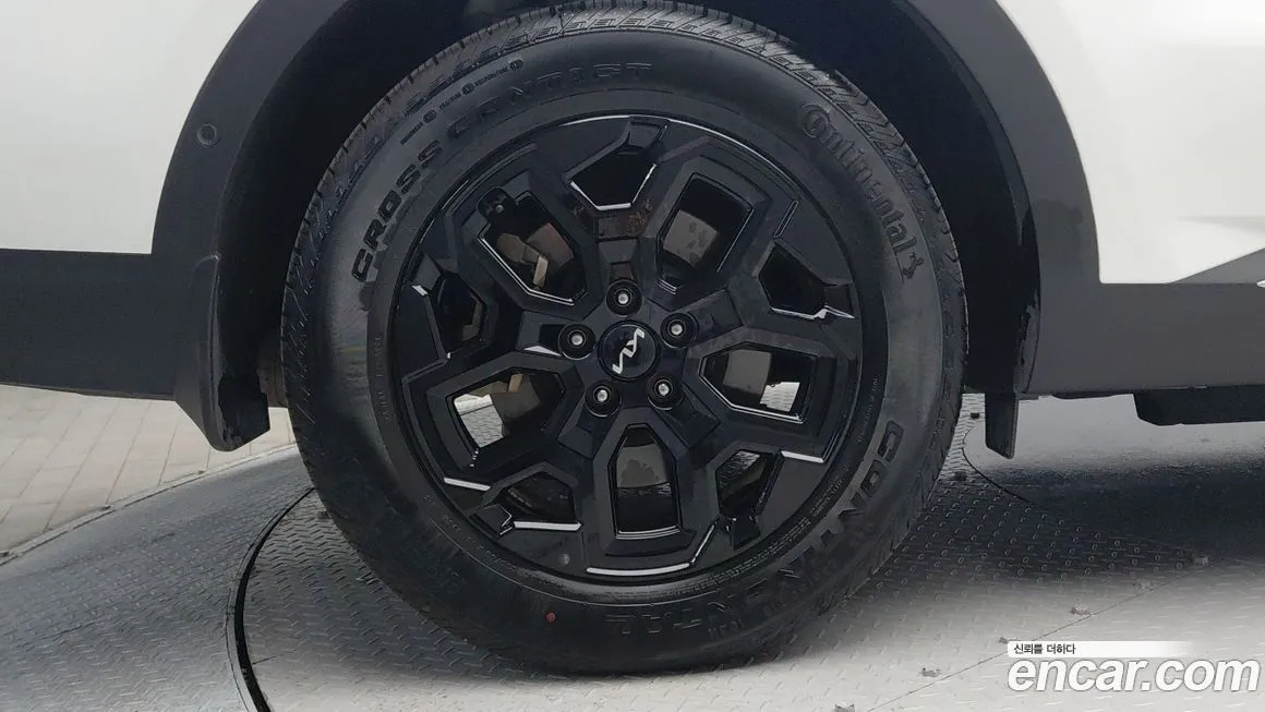 Kia Sorento — фото 8