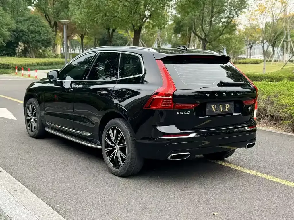 Volvo XC60 2021 из CN, фото 9