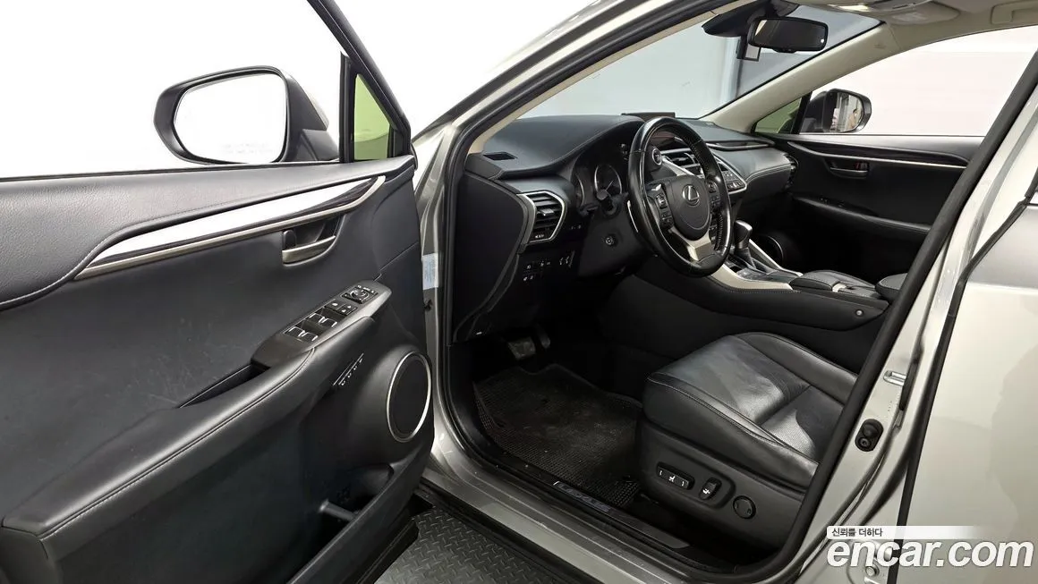 Lexus NX 2021 из KR, фото 10