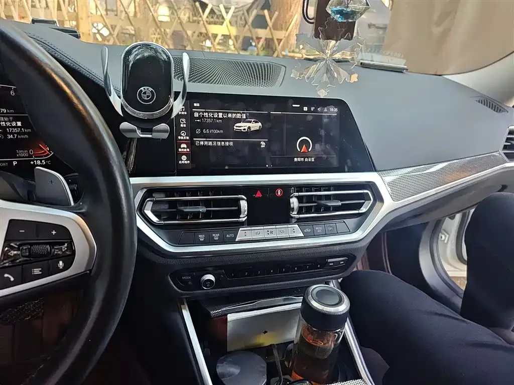 BMW 3 Series 2022 из CN, фото 6