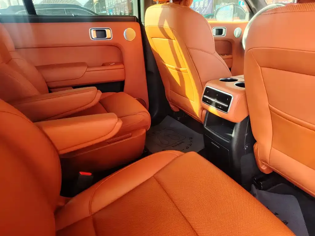 Li Auto L8 2023 из CN, фото 7