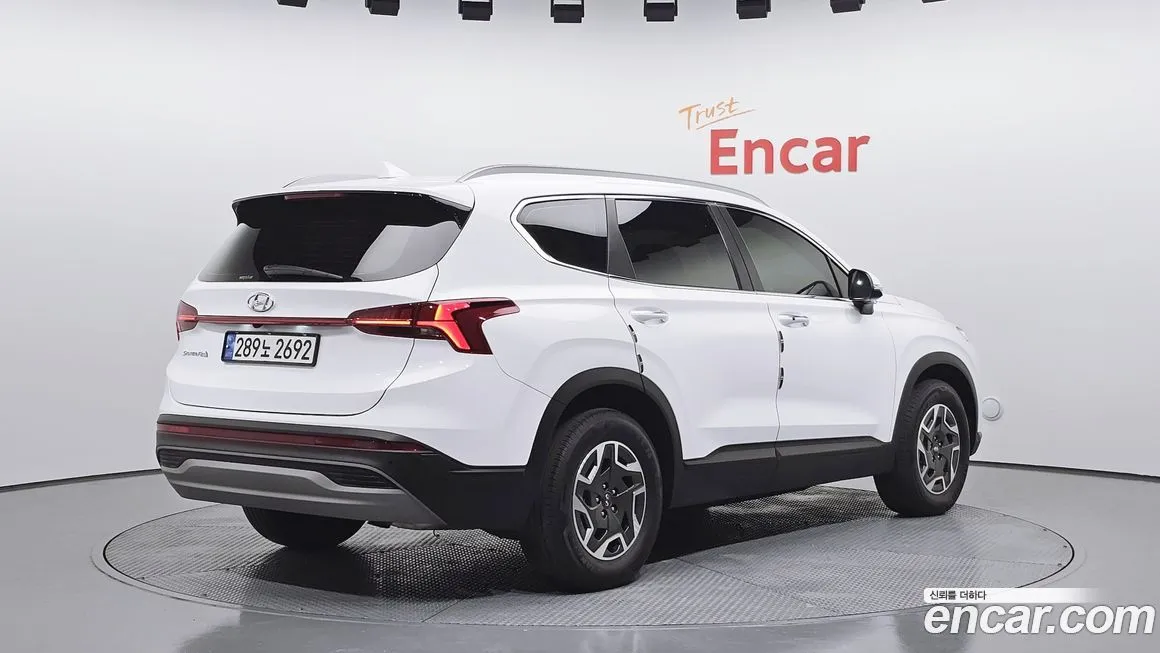 Hyundai Santafe 2023 из KR, фото 2