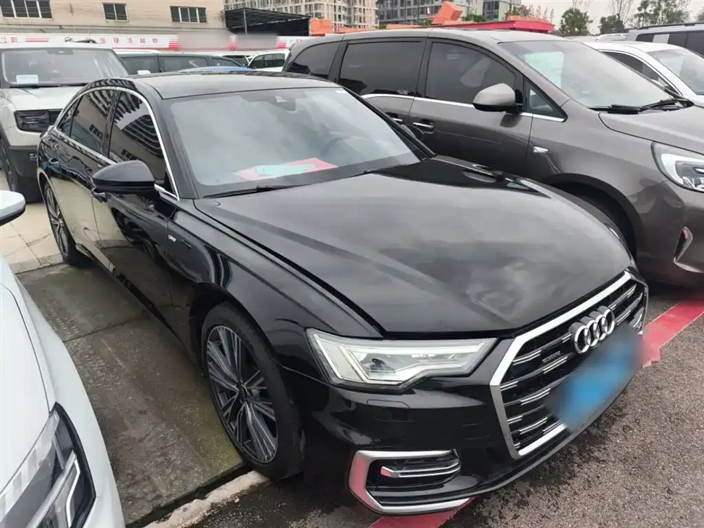 Audi A6L 2024 из CN, фото 4