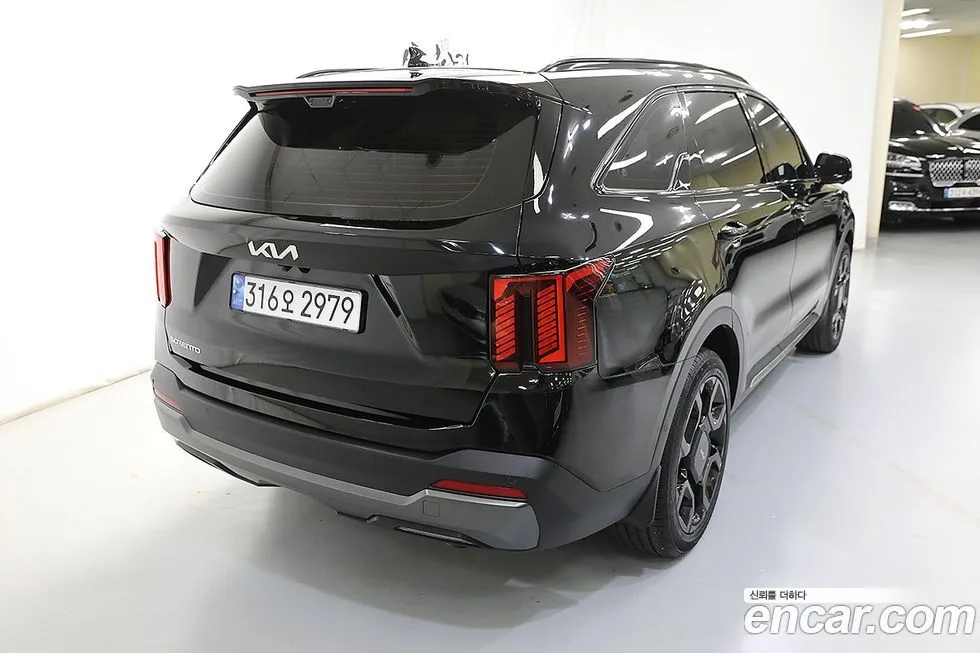 Kia Sorento — фото 4