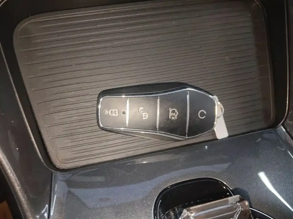 BYD e2 2024 из CN, фото 4