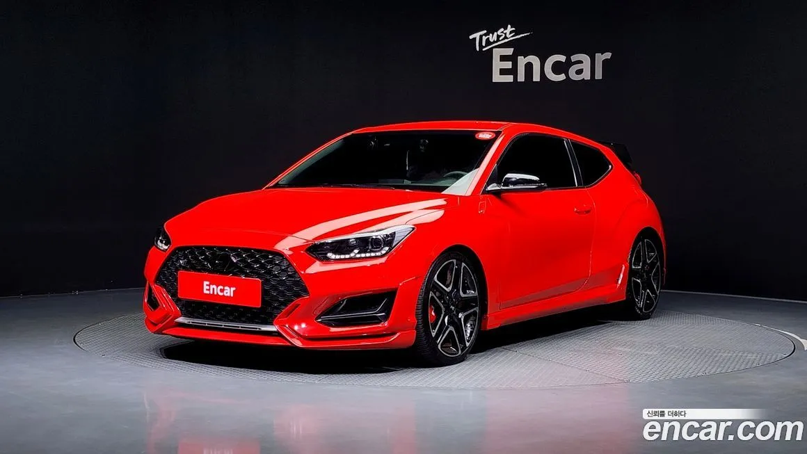 Hyundai Veloster — фото 1
