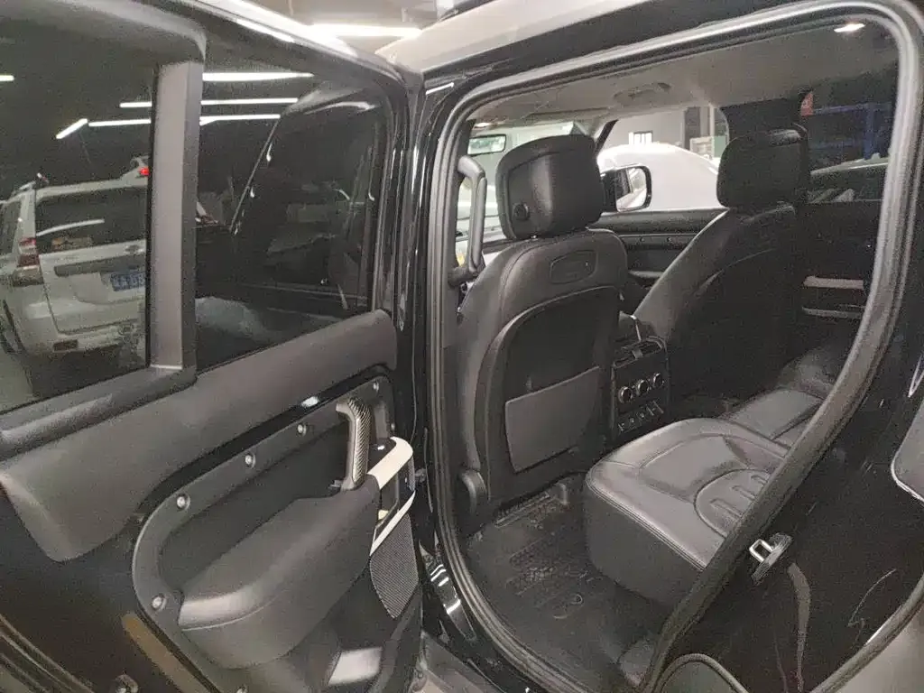 Land Rover Defender 2021 из CN, фото 8