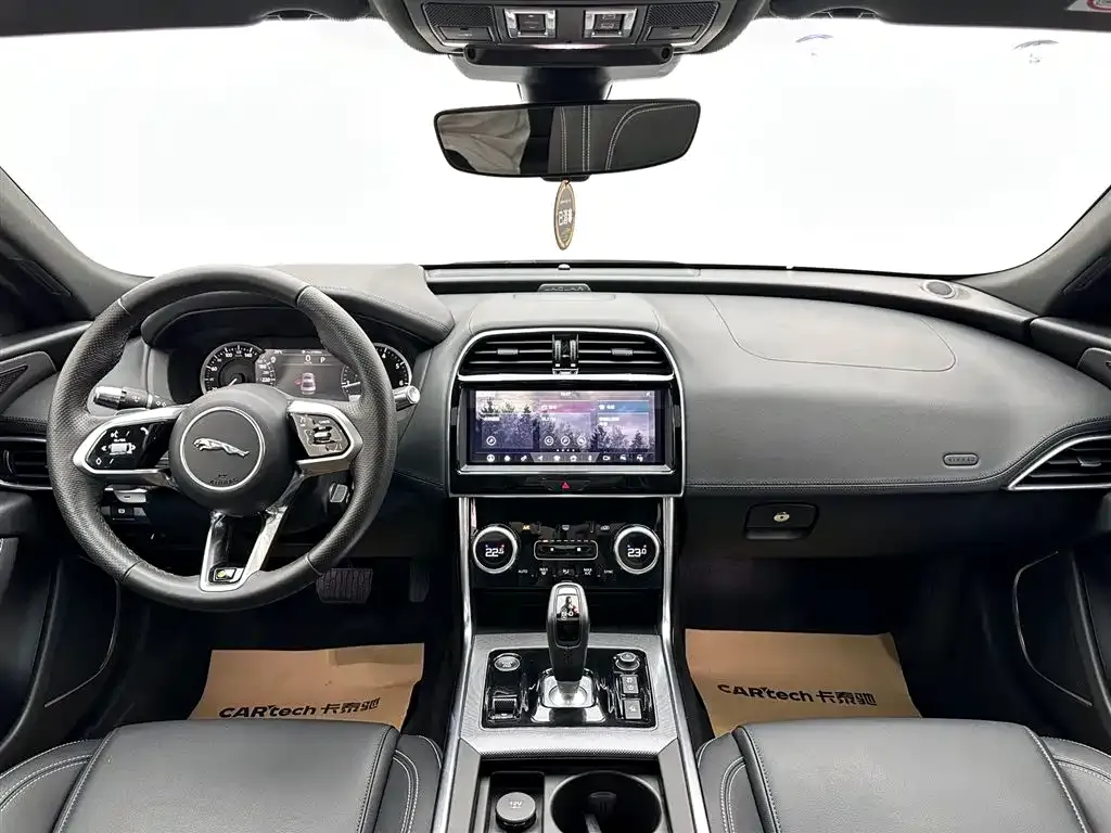 Jaguar XEL 2021 из CN, фото 10