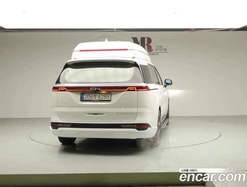 Kia Carnival 2023 из KR, фото 2