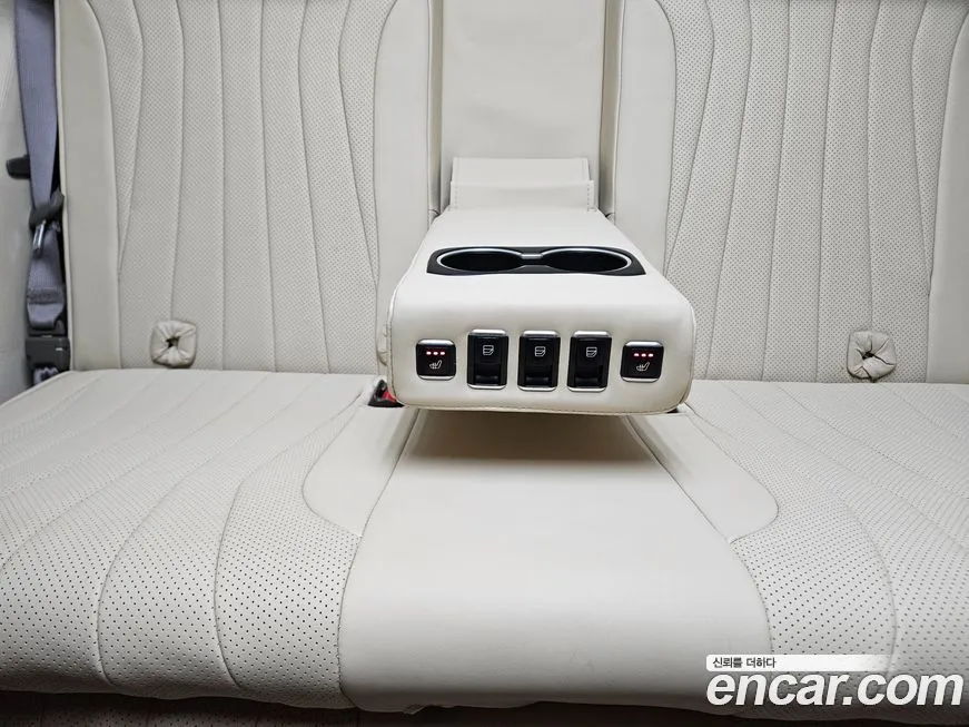 Kia Carnival 2023 из KR, фото 7