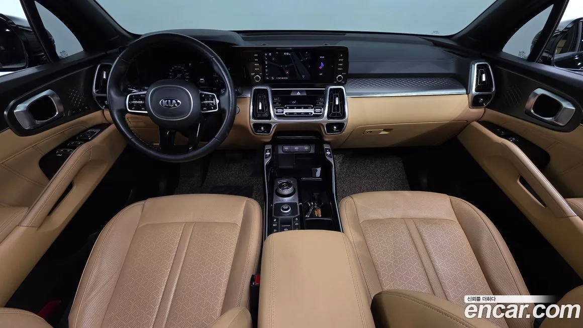 Kia Sorento — фото 7