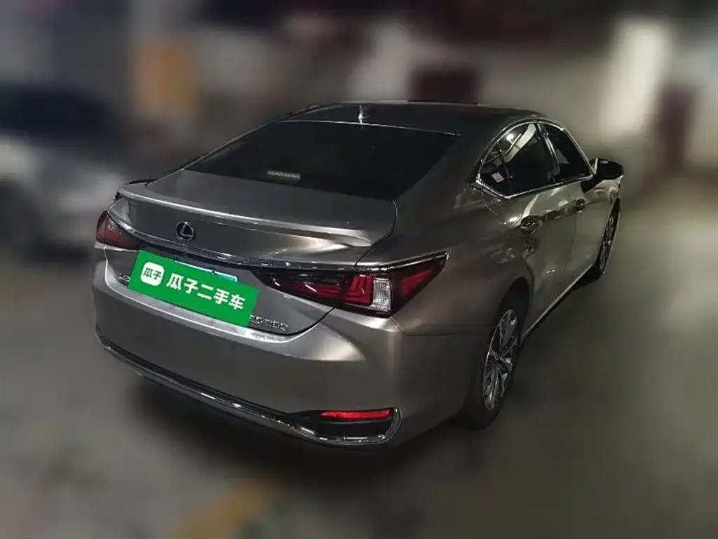 Lexus ES 2022 из CN, фото 7