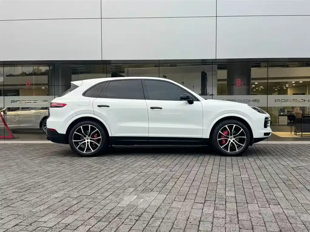 Porsche Cayenne 2022 из CN, фото 8