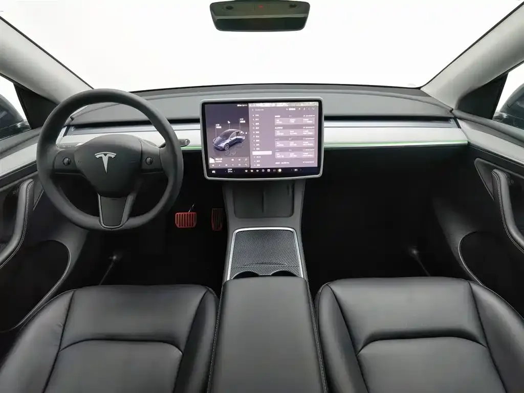 Tesla Model Y 2024 из CN, фото 5