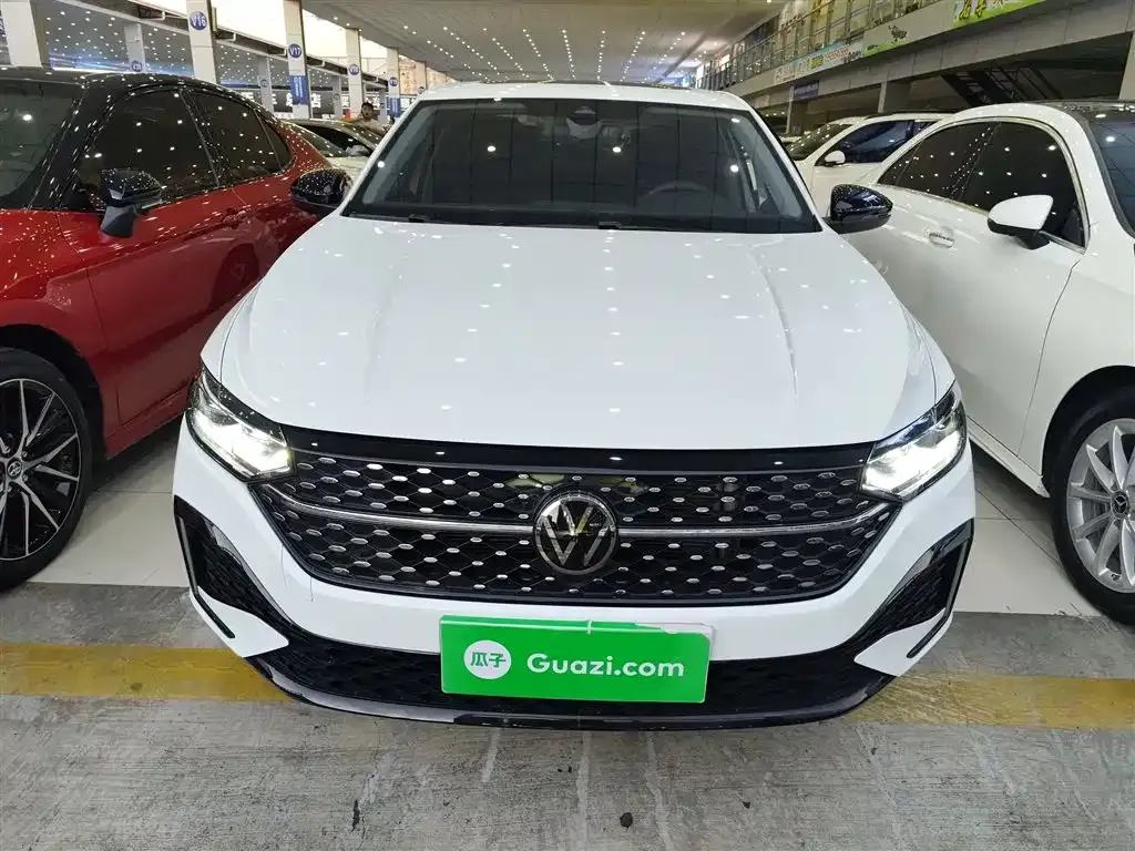 Volkswagen Lavida 2023 из CN, фото 3