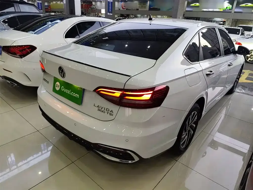 Volkswagen Lavida 2023 из CN, фото 7