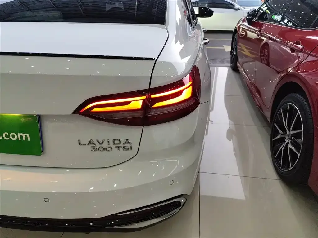 Volkswagen Lavida 2023 из CN, фото 8