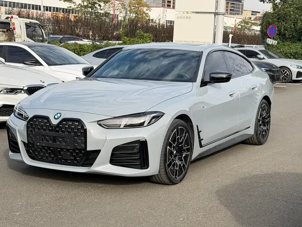 BMW 4 Series 2025 из CN, фото 1