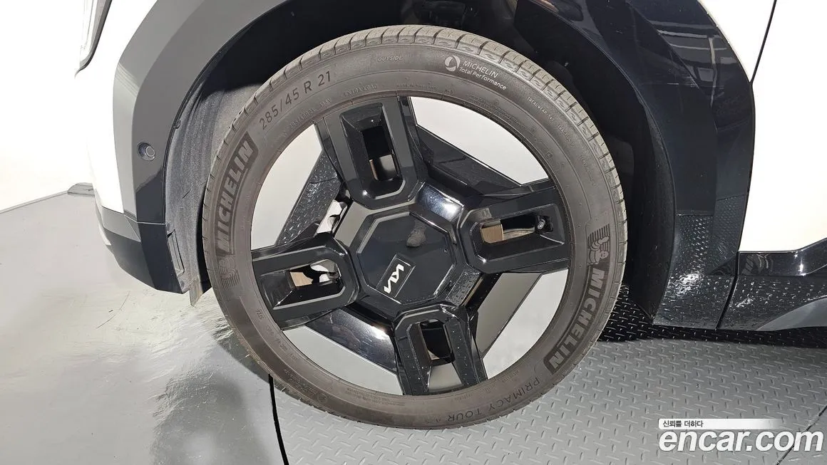 [object Object] EV9 2024 из KR, фото 5