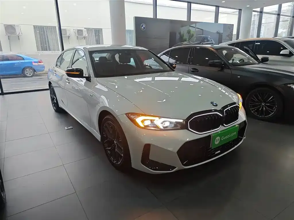 BMW 3 Series 2024 из CN, фото 4