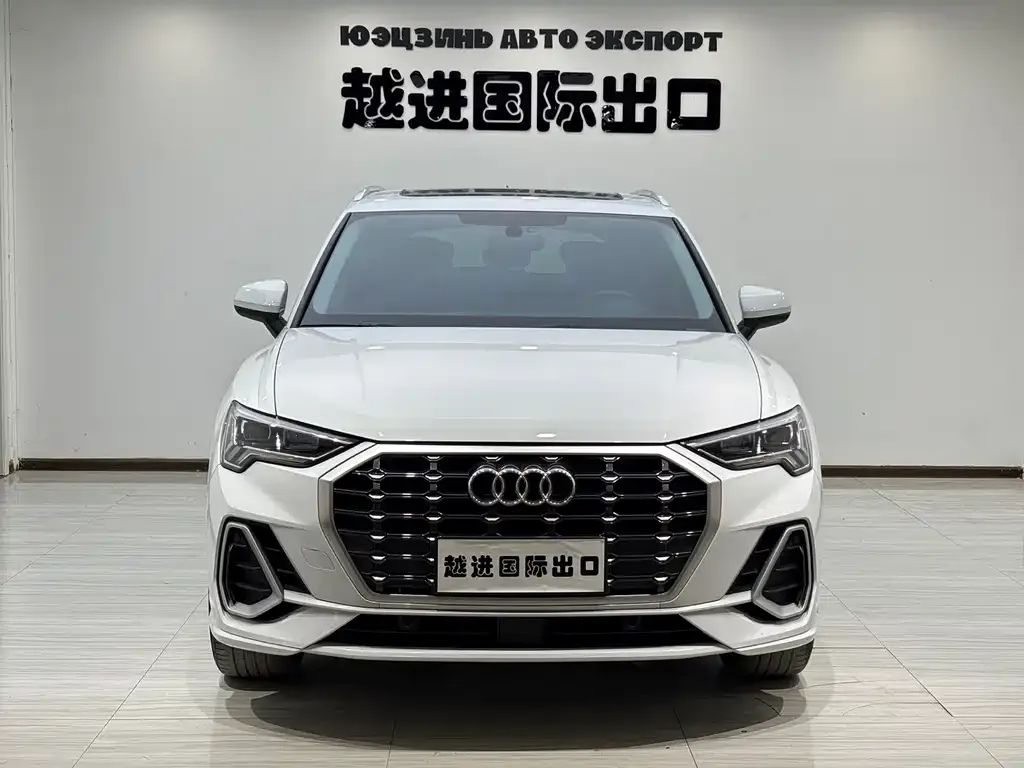 Audi Q3 2022 из CN, фото 2