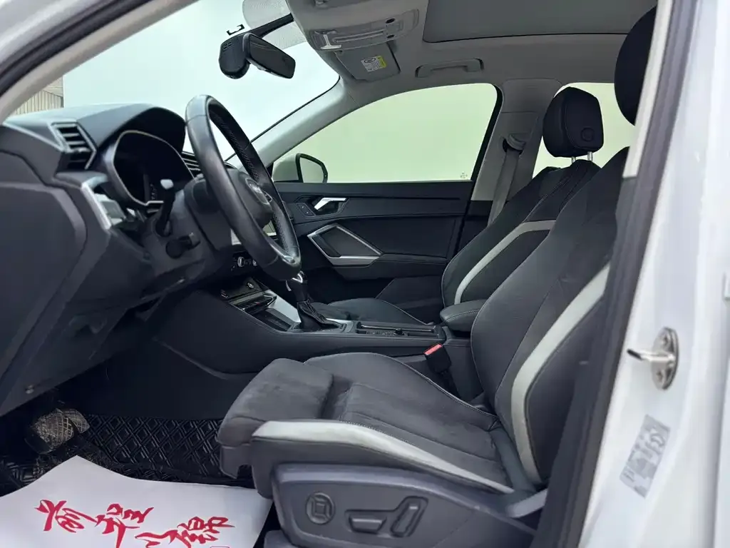 Audi Q3 2022 из CN, фото 4