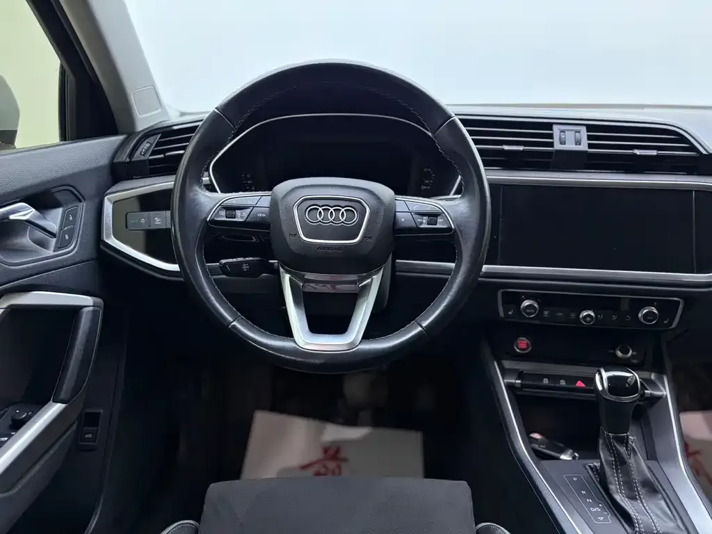 Audi Q3 2022 из CN, фото 7