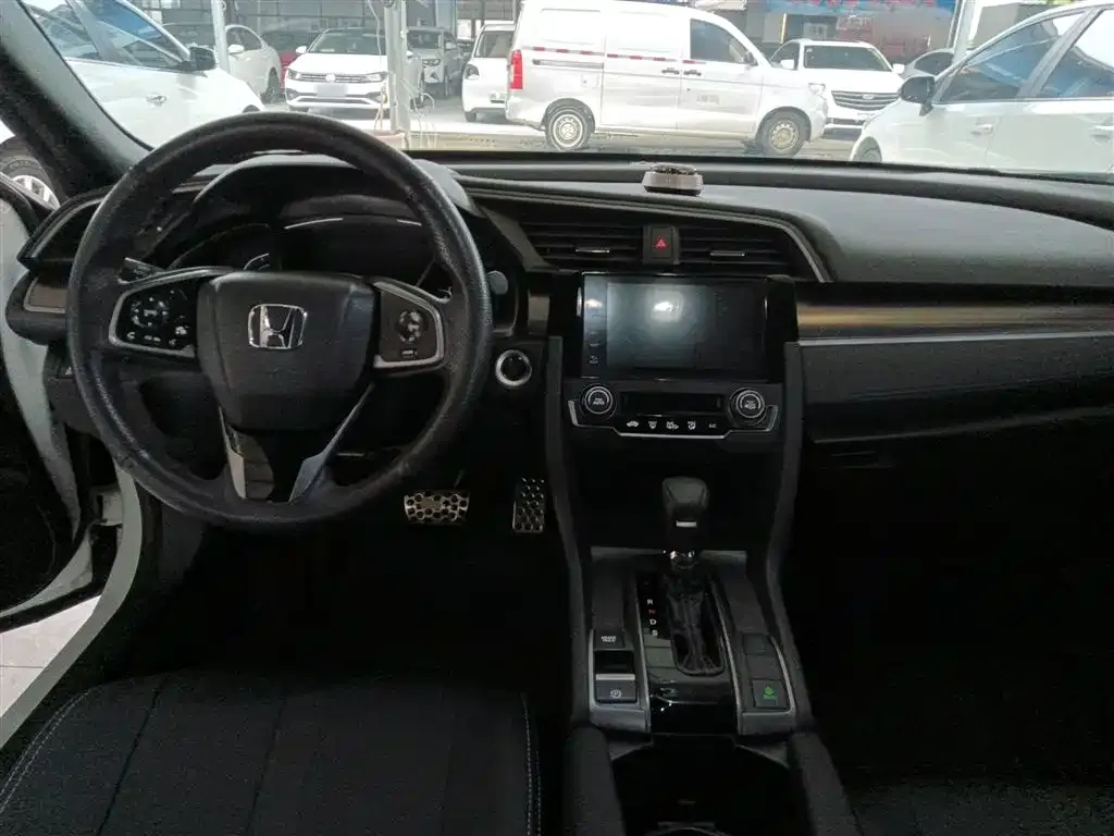 Honda Civic 2022 из CN, фото 10