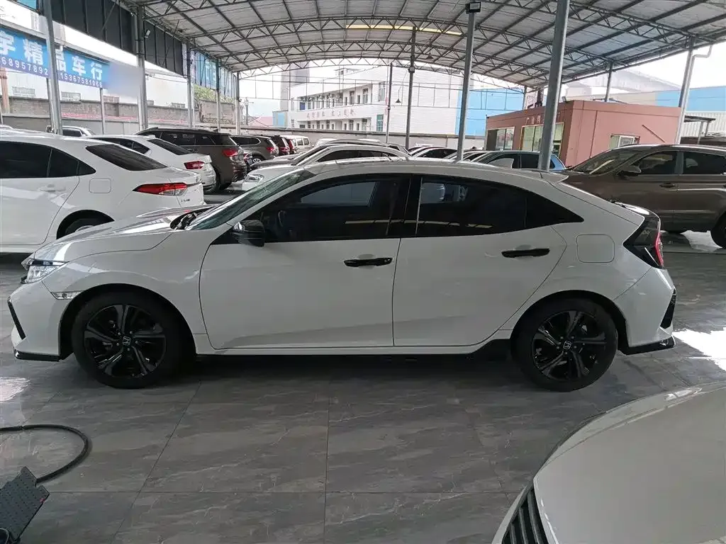 Honda Civic 2022 из CN, фото 5
