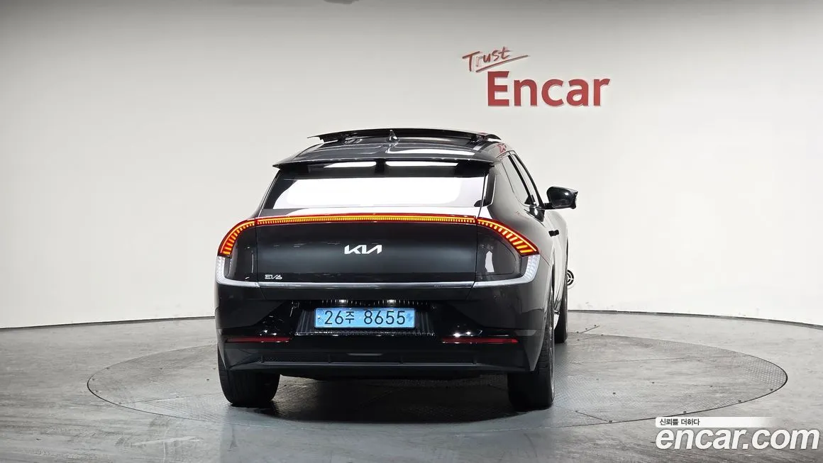 Kia EV6 2023 из KR, фото 4
