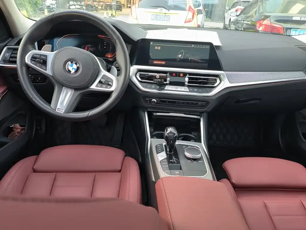 BMW 3 Series 2021 из CN, фото 4