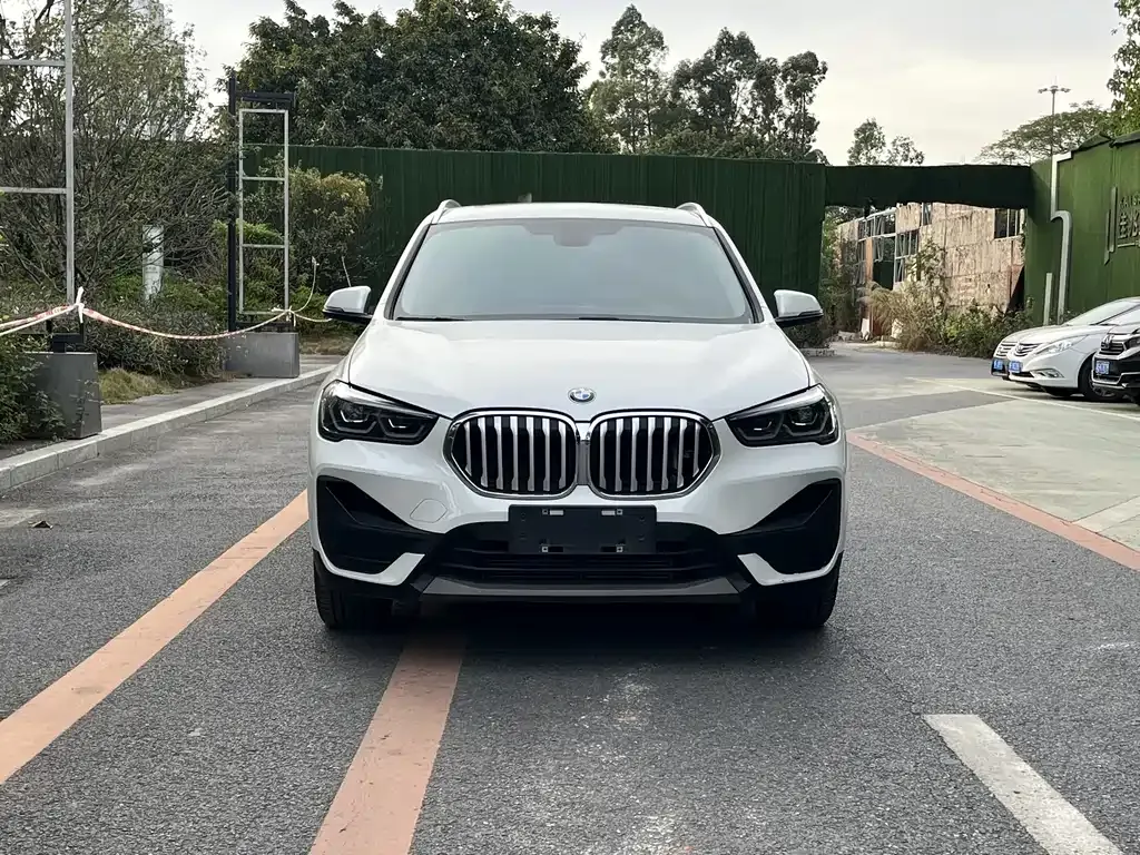 BMW X1 2023 из CN, фото 2