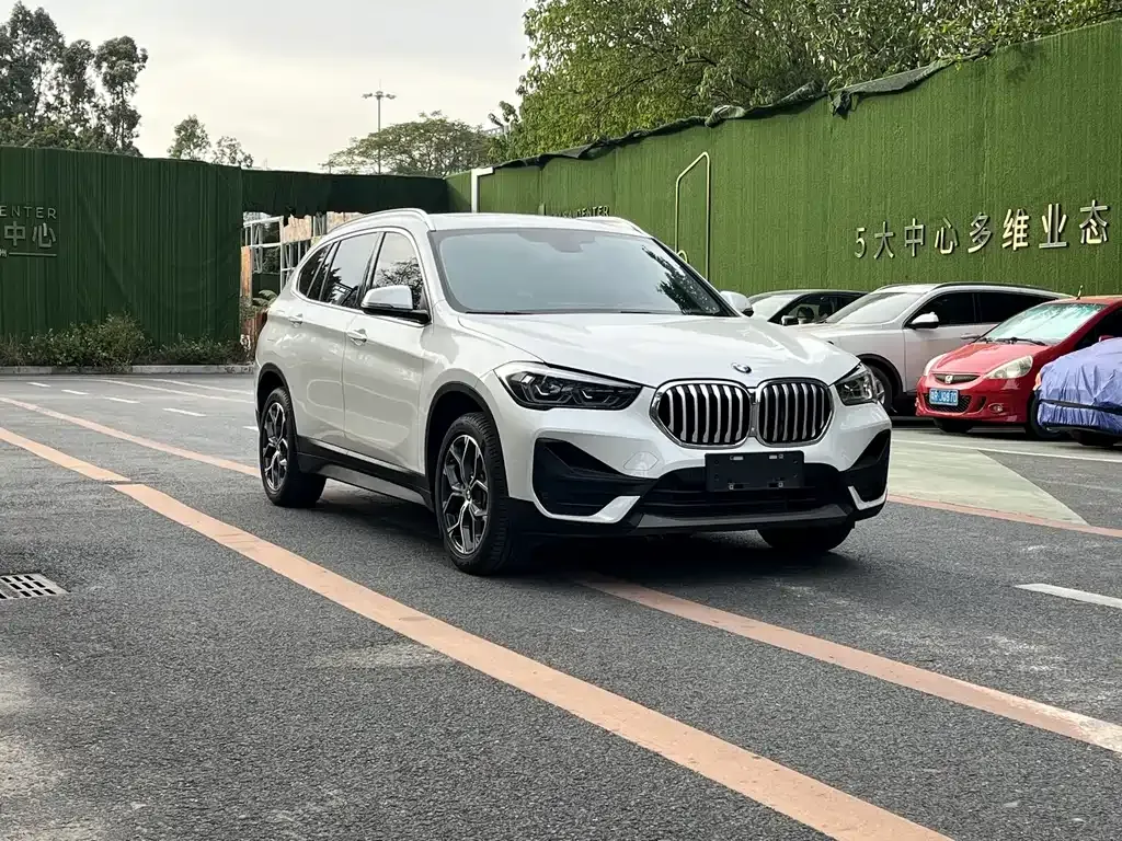 BMW X1 2023 из CN, фото 3