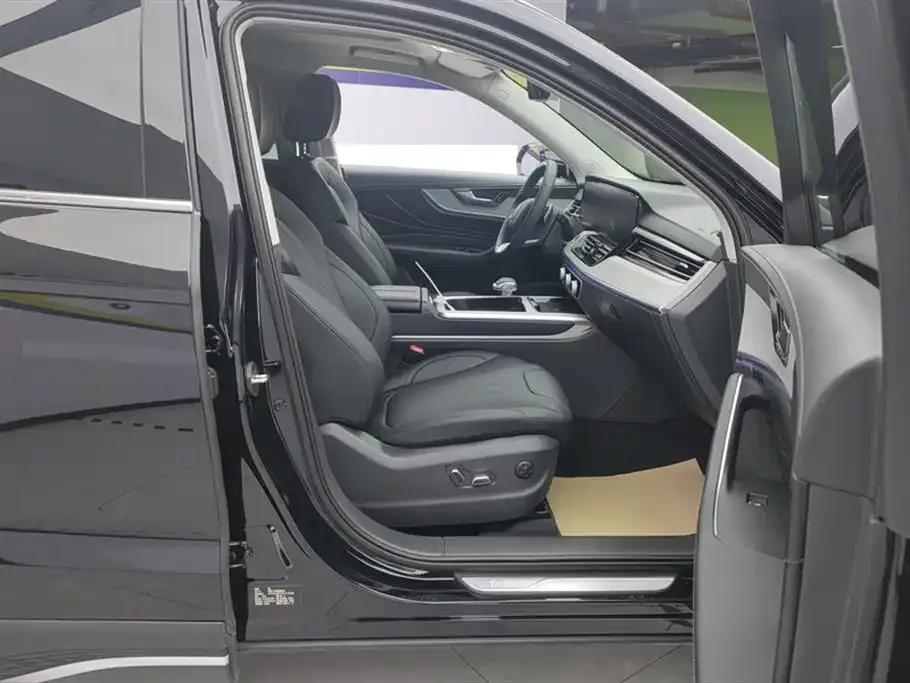 Hongqi HS5 2025 из CN, фото 8