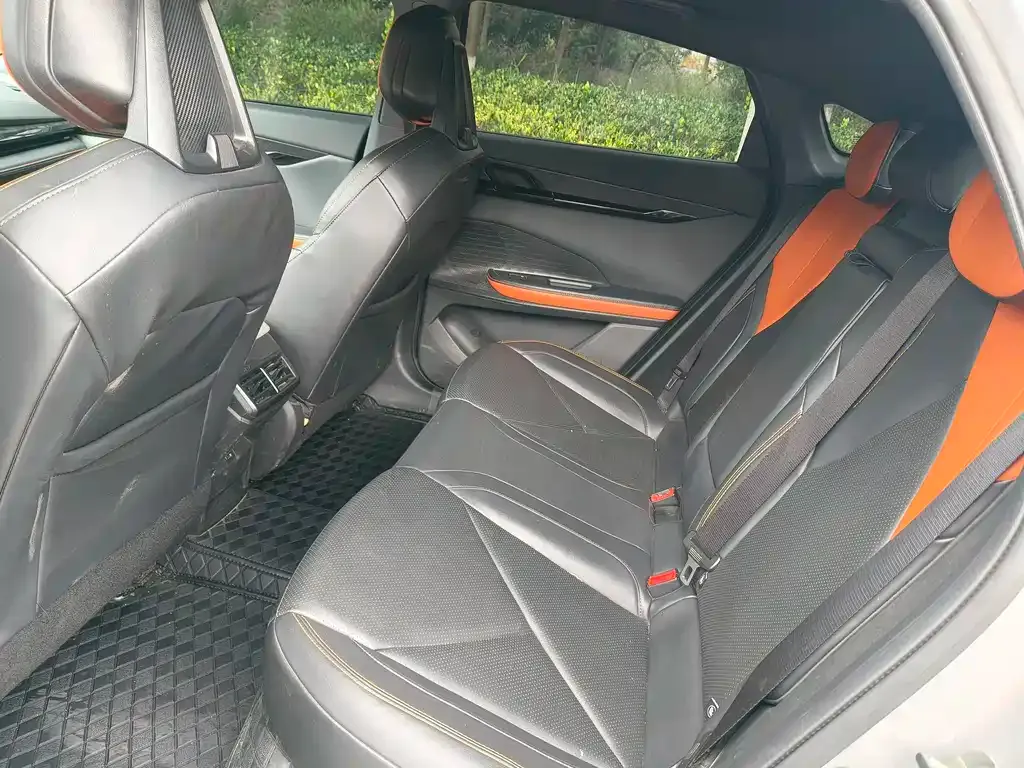Changan UNI-V iDD 2023 из CN, фото 6