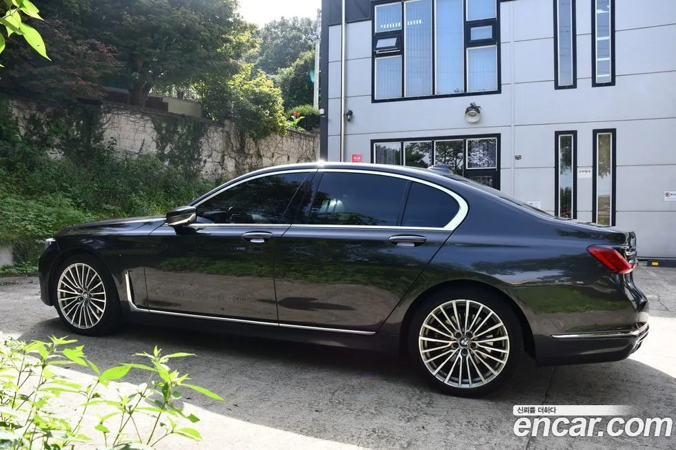 BMW 7-Series 2022 из KR, фото 10