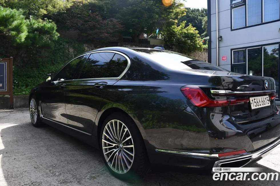 BMW 7-Series 2022 из KR, фото 2