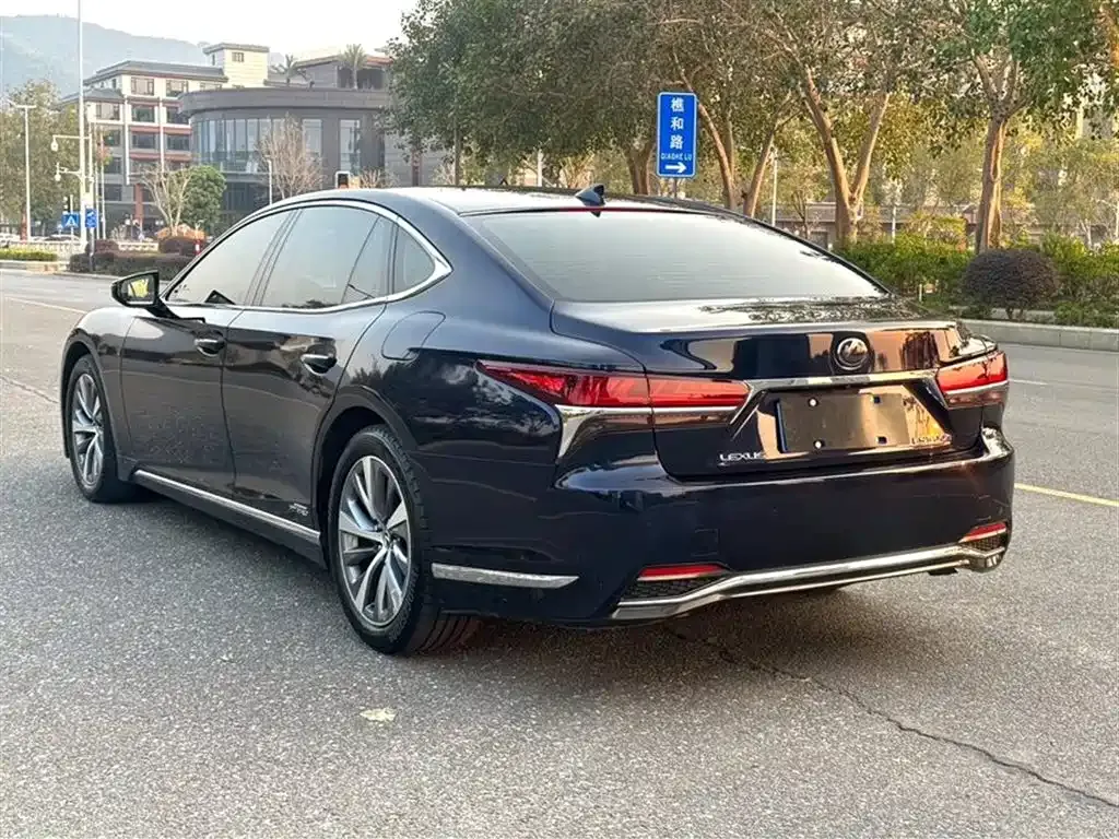 Lexus LS 2021 из CN, фото 10