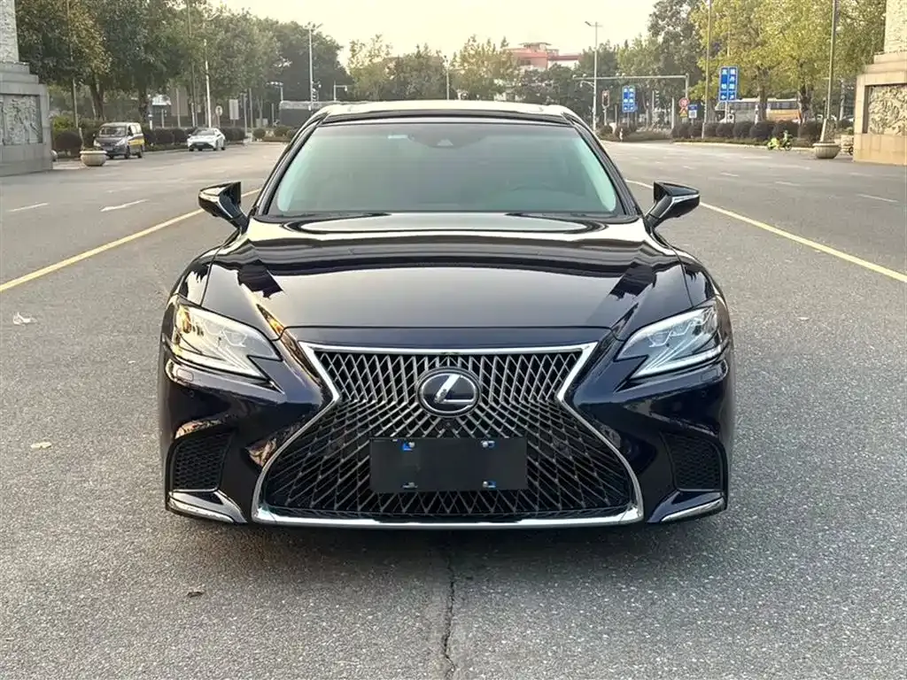 Lexus LS 2021 из CN, фото 3