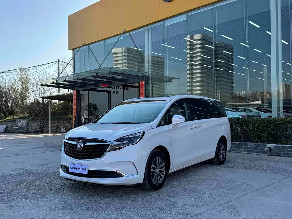 Buick GL8 2021 из CN, фото 1