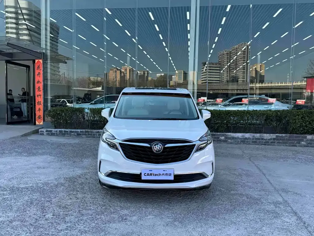 Buick GL8 2021 из CN, фото 3