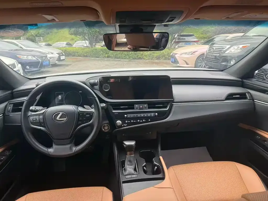 Lexus ES 2024 из CN, фото 4
