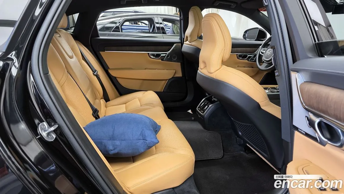 Volvo S90 — фото 10