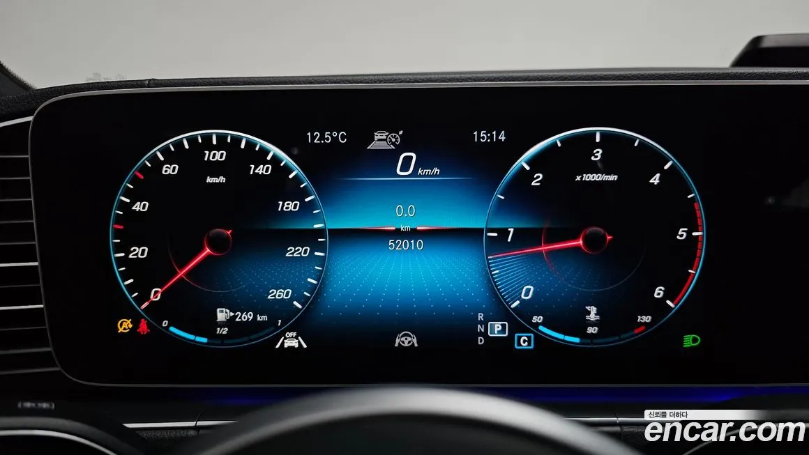 Mercedes-Benz GLS-Class — фото 8